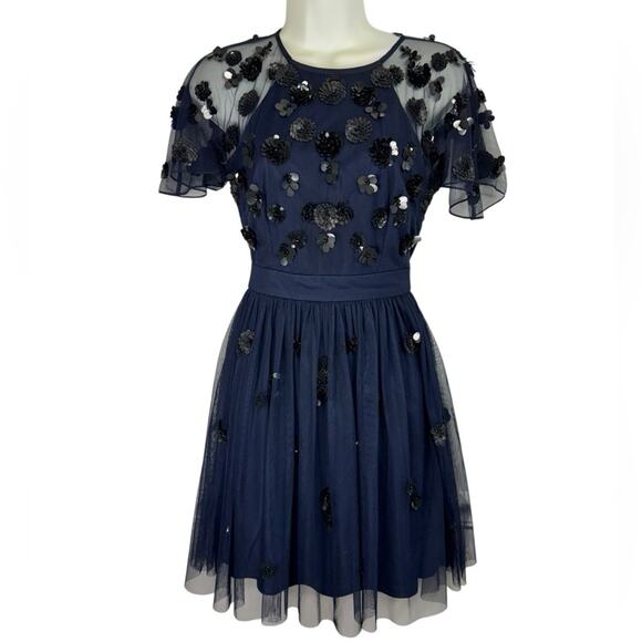 Gianni Bini navy blue cocktail backless mini dress, net overlay, beading, size 0 - Picture 1 of 16